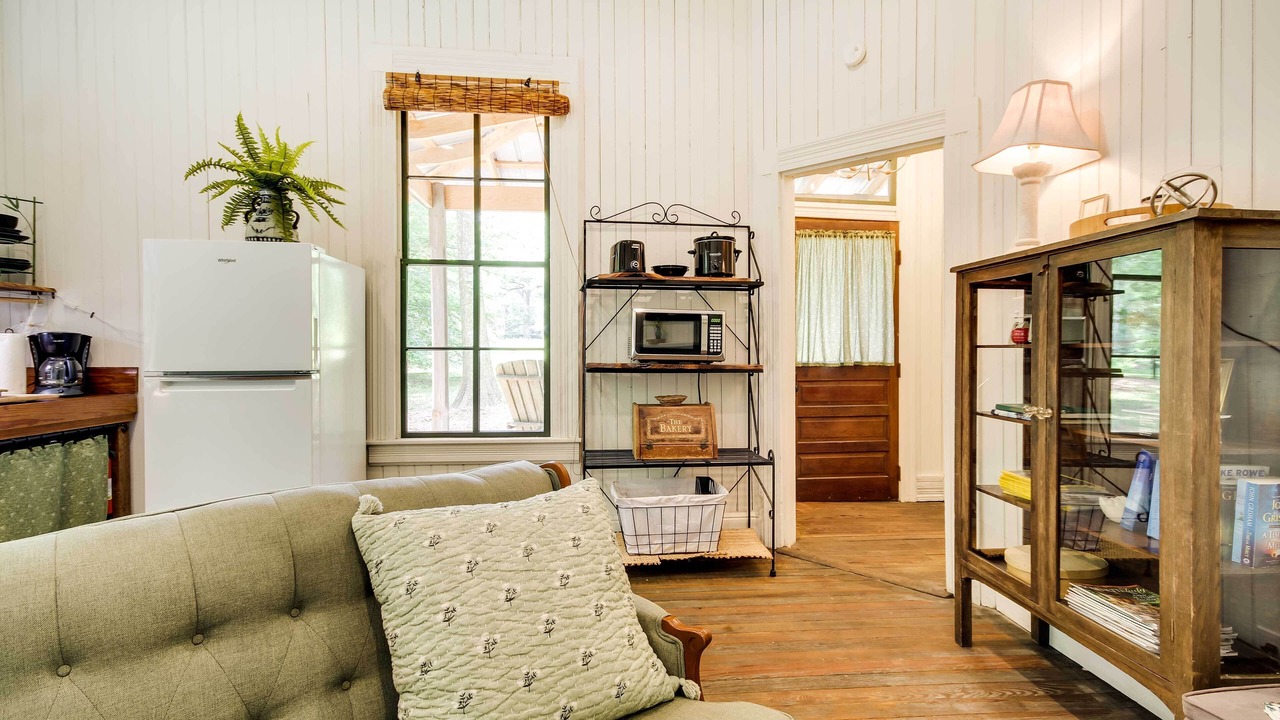 Photo of Livingroom in McComb