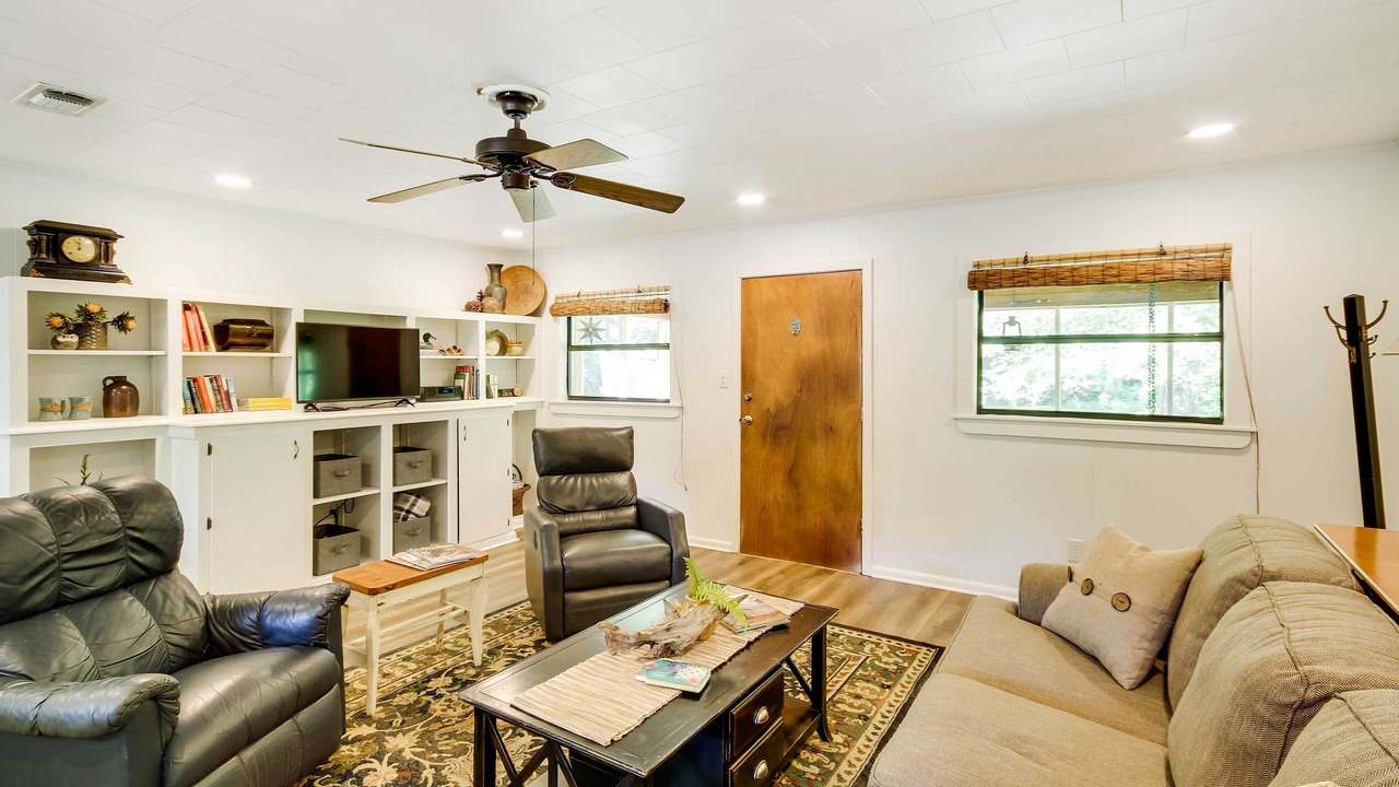 Photo of Livingroom in McComb