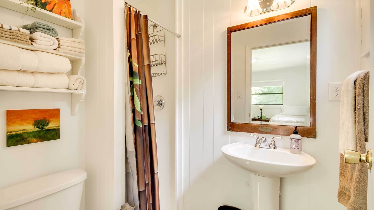Photo of Bathroom in McComb