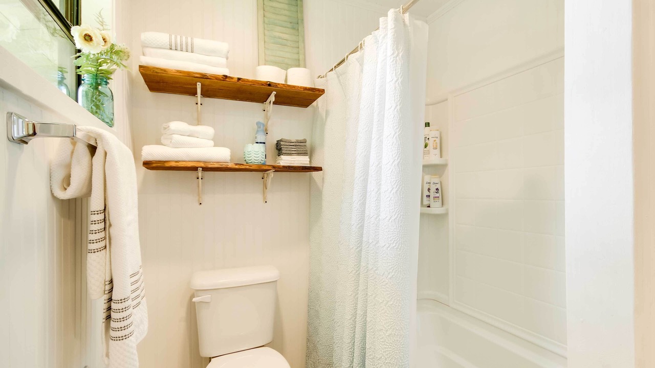 Photo of Bathroom in McComb