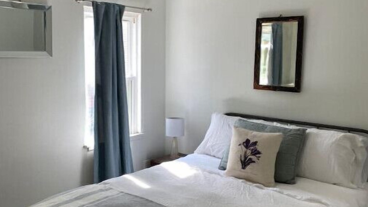 Photo of Bedroom in Kingston