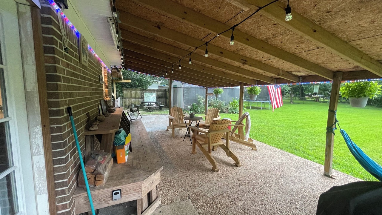 Photo of Outdoor in Tillmans Corner