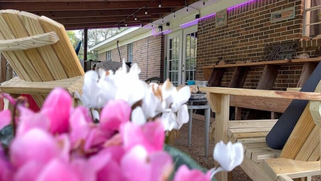 Photo of Outdoor in Tillmans Corner