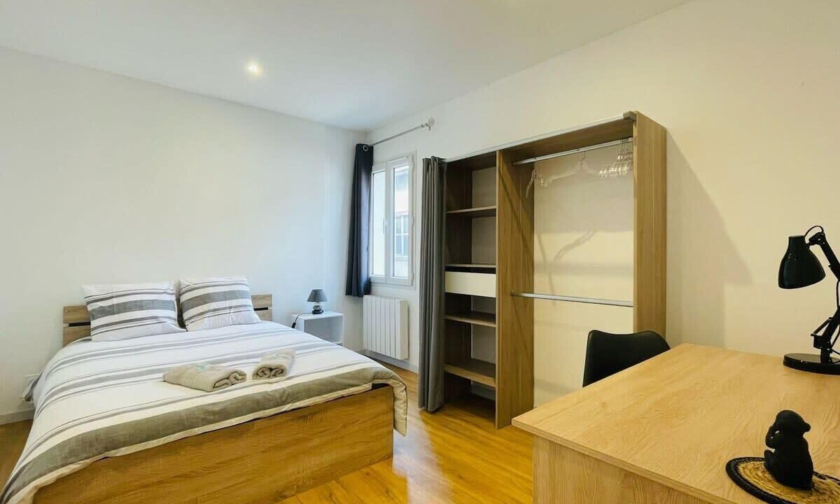 Photo of Bedroom in Cognac