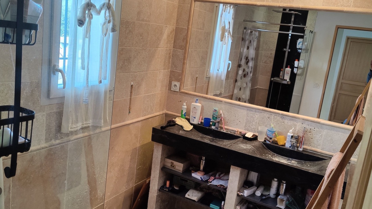 Photo of Bathroom in Rochegude