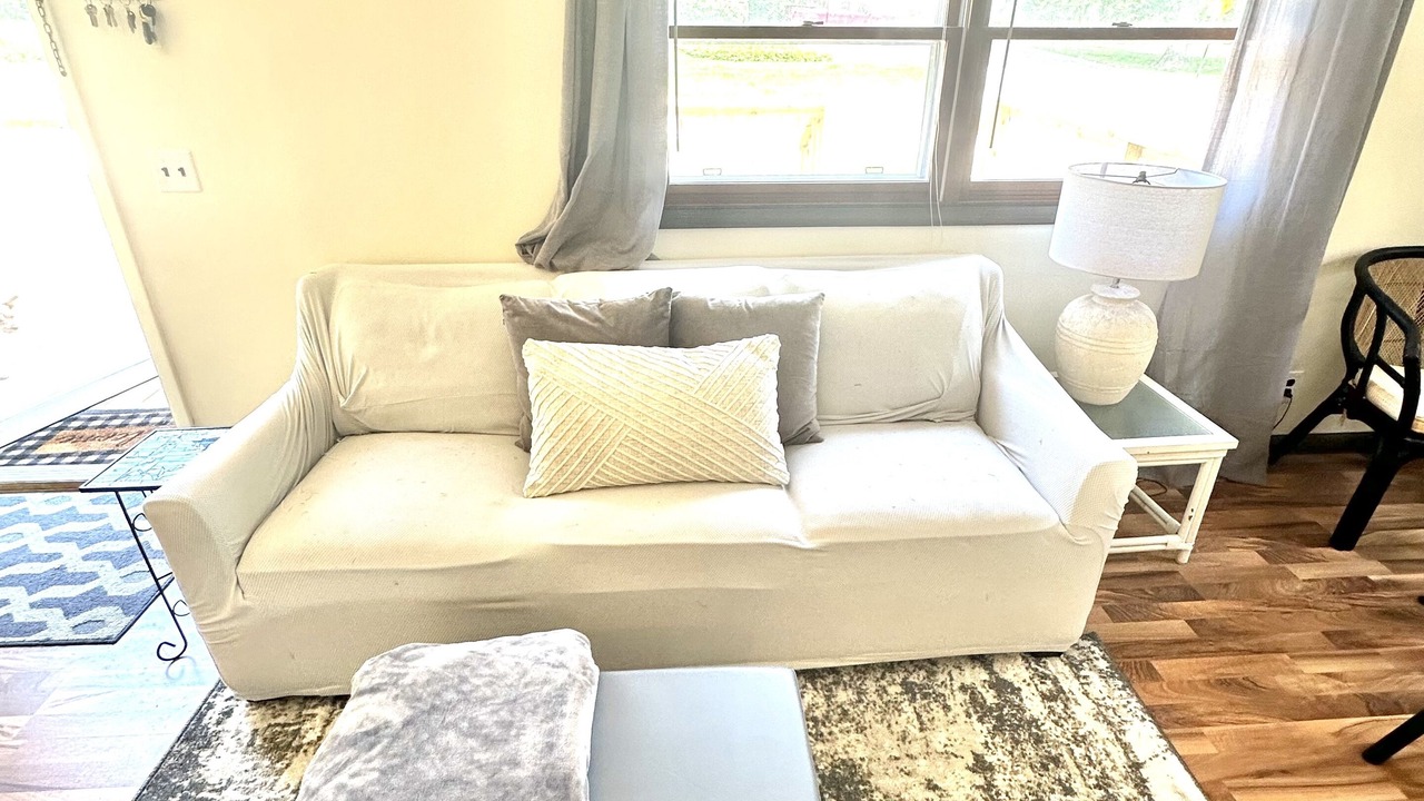 Photo of Livingroom in Culver