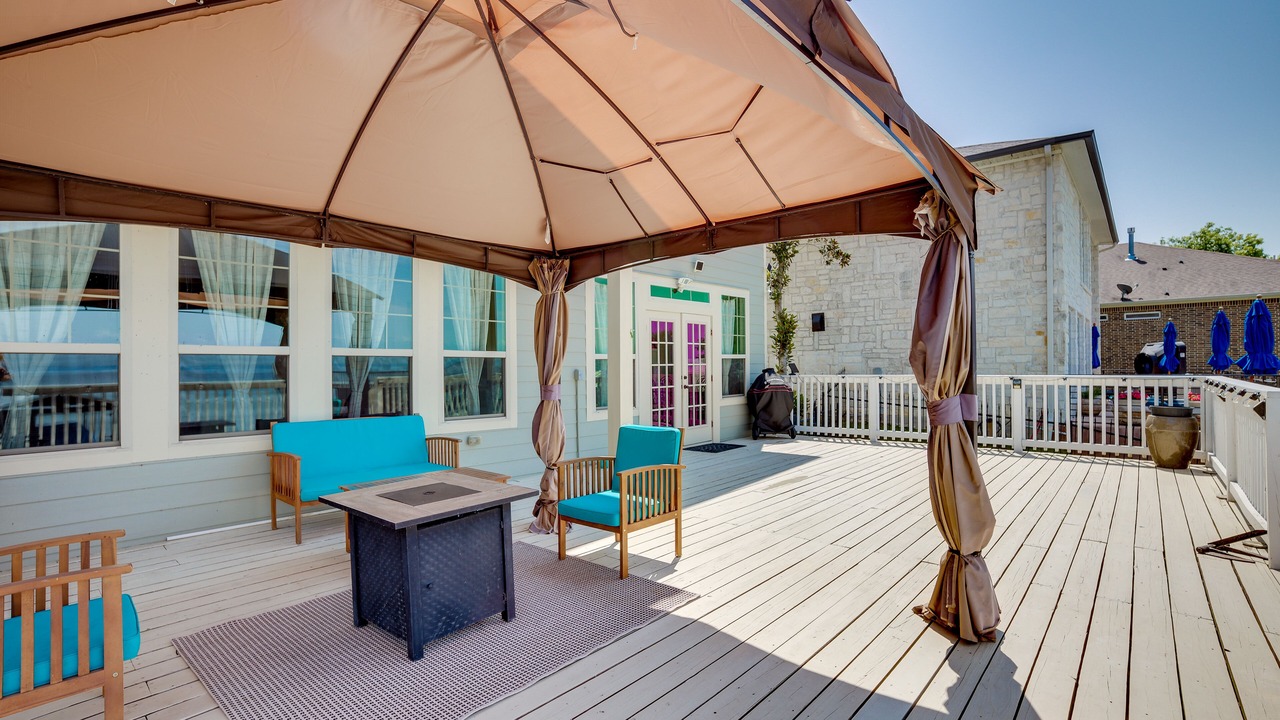 Photo of Patio Balcony in Onalaska