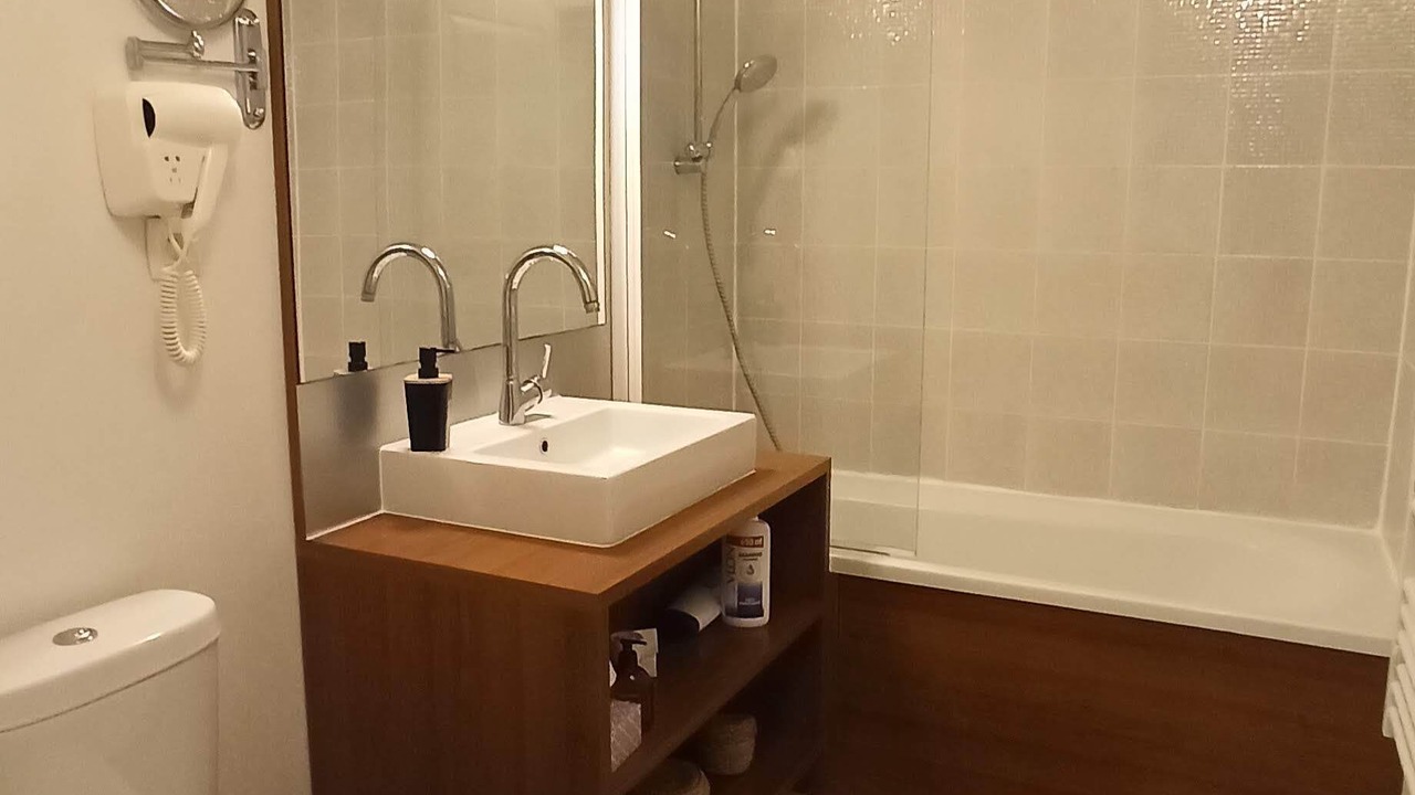 Photo of Bathroom in Azille