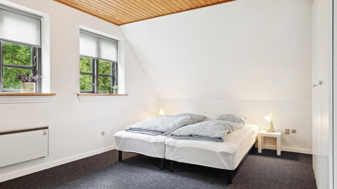 Photo of Others in Bække