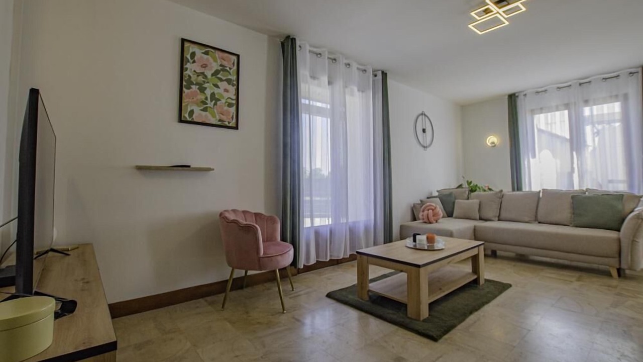 Photo of Livingroom in Chavanges
