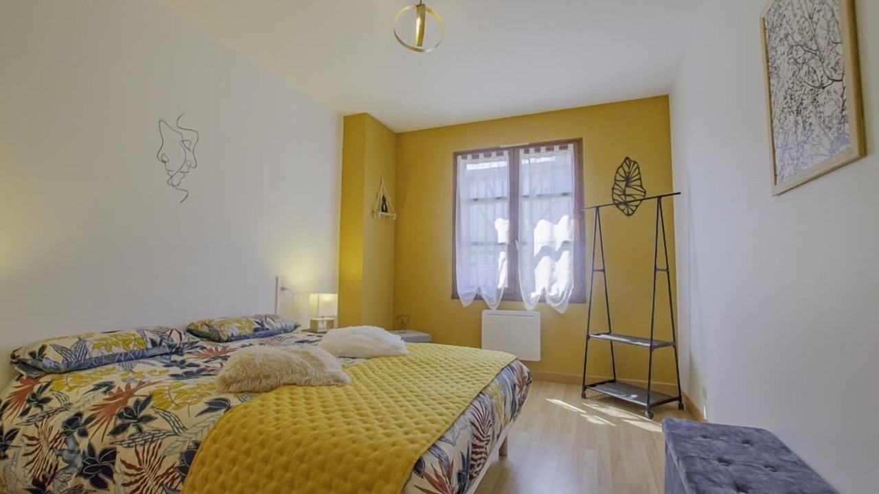 Photo of Bedroom in Chavanges