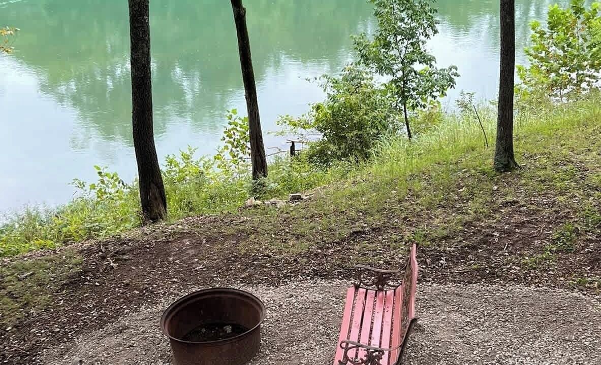 Photo of Outdoor in Doniphan