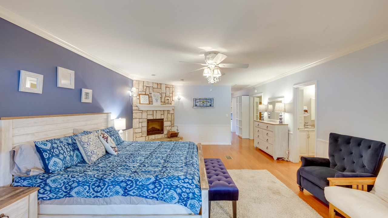Photo of Bedroom in Enchanted Oaks
