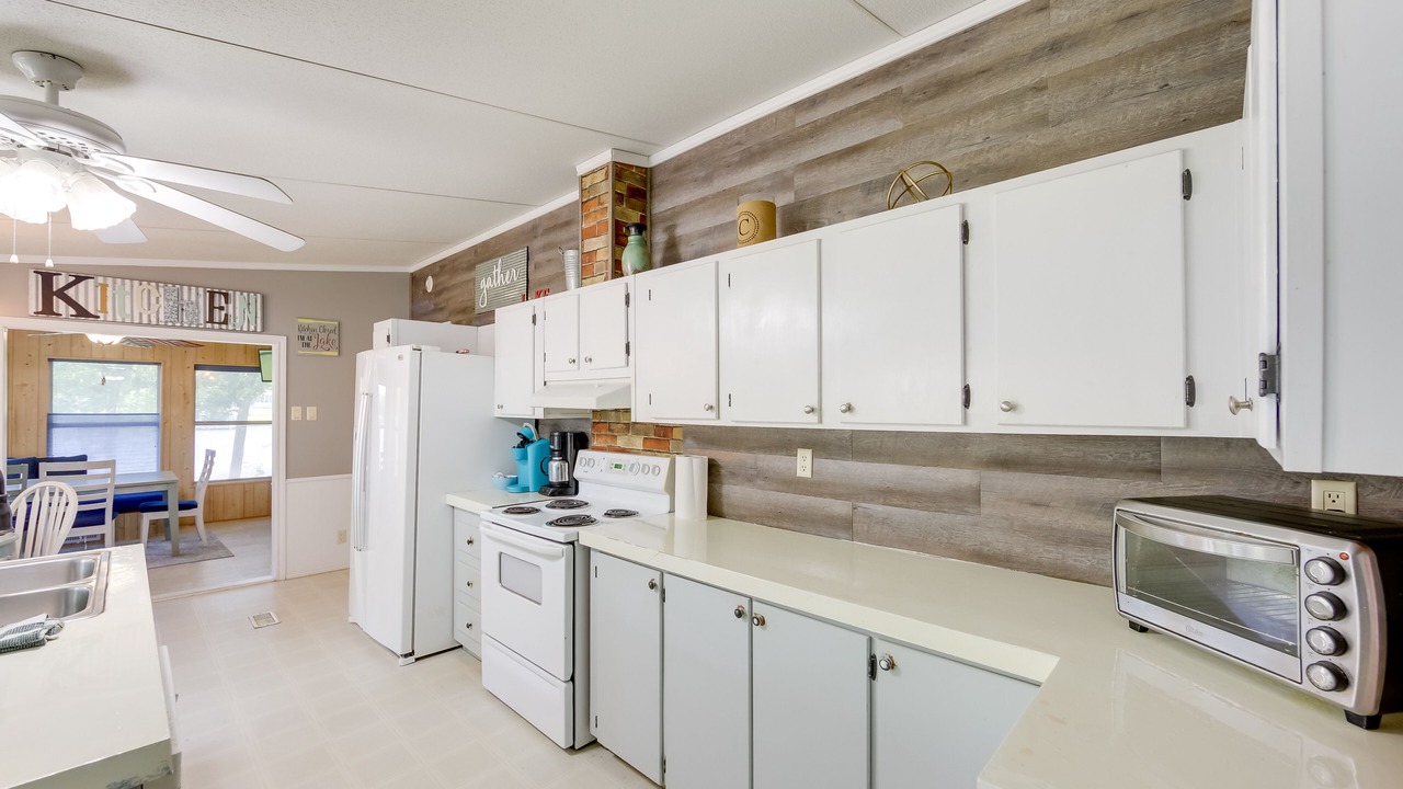Photo of Kitchen in Enchanted Oaks