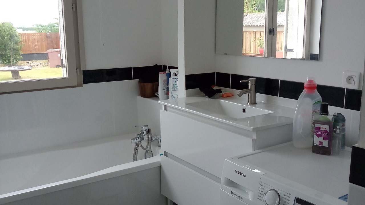 Photo of Bathroom in Les Hemmes de Marck