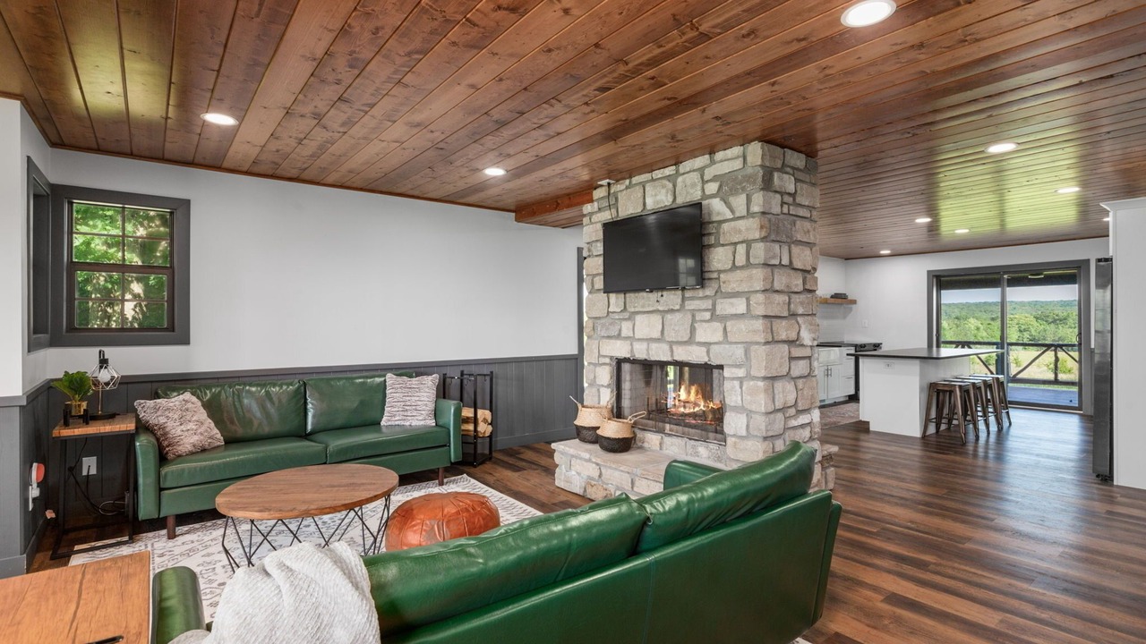 Photo of Livingroom in Farmington