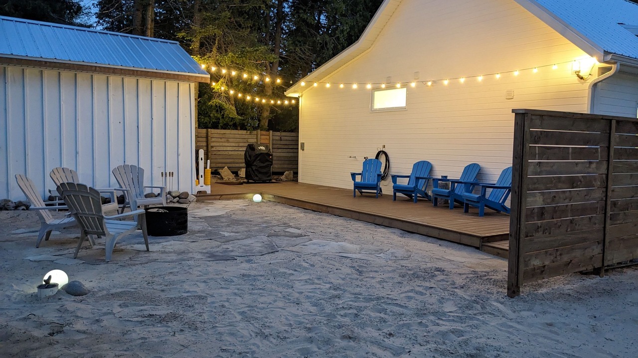 Photo of Patio Balcony in Sauble Beach