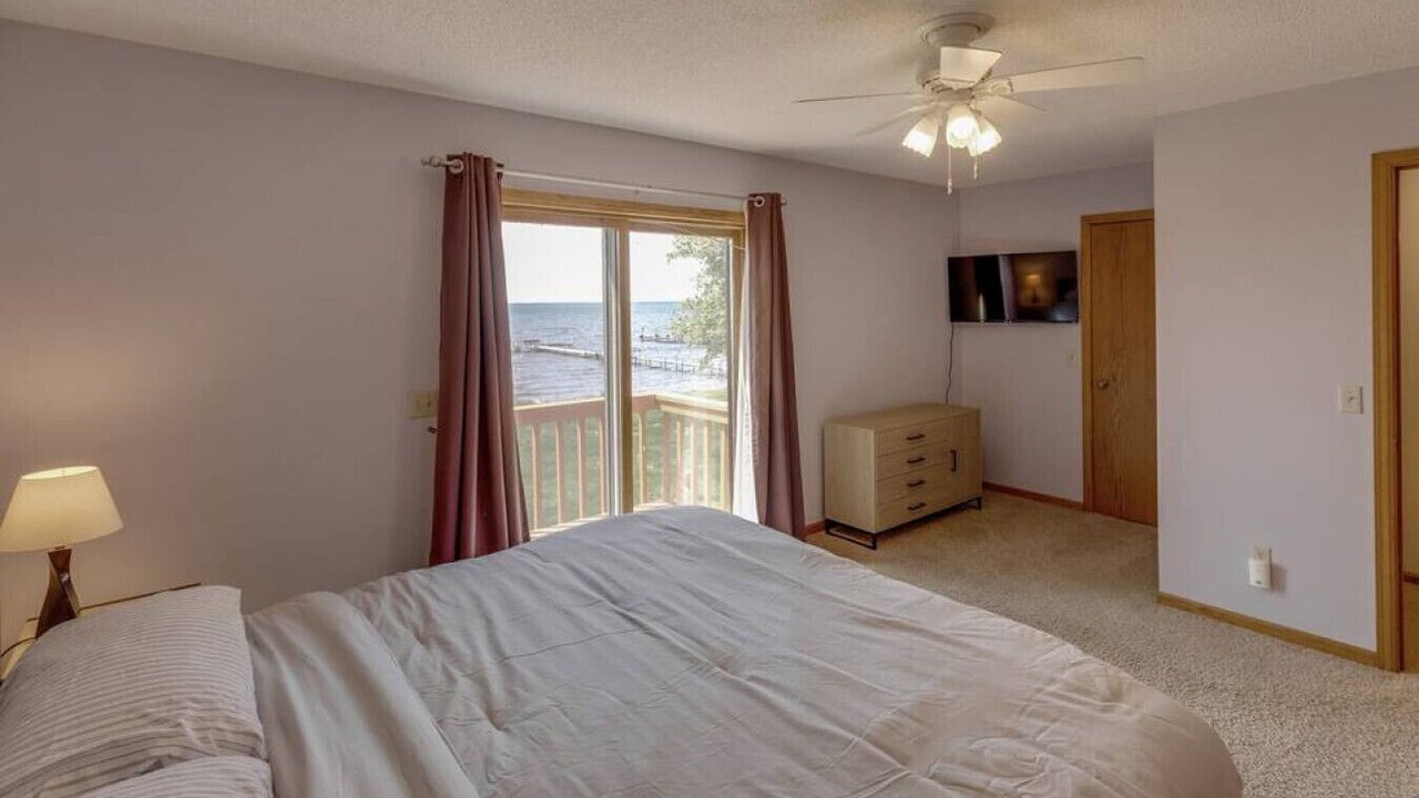 Photo of Bedroom in Brainerd