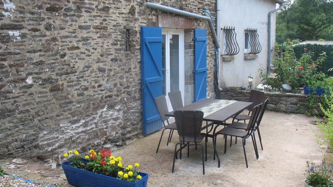 Photo of Outdoor in Perret