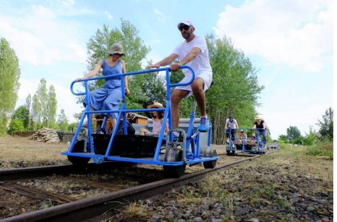 Photo of Outdoor in Perret