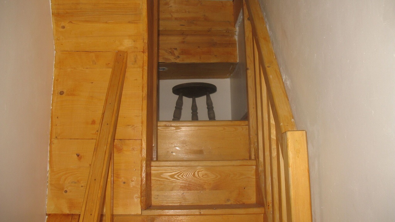 Photo of Others in Perret