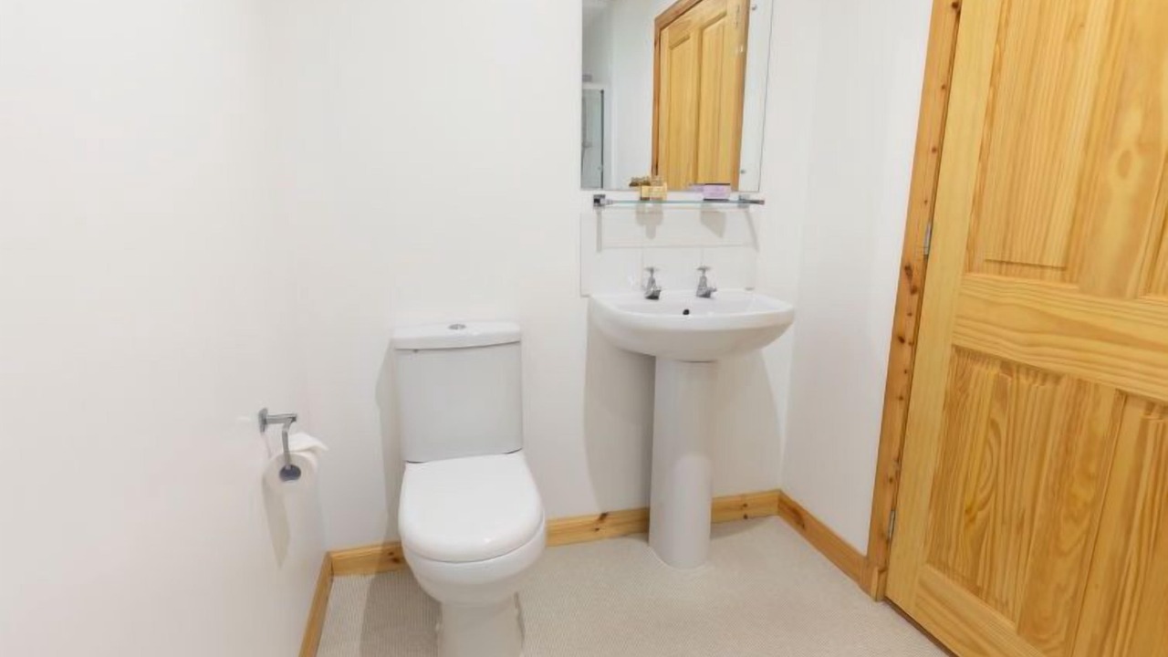 Photo of Bathroom in Loch Ness