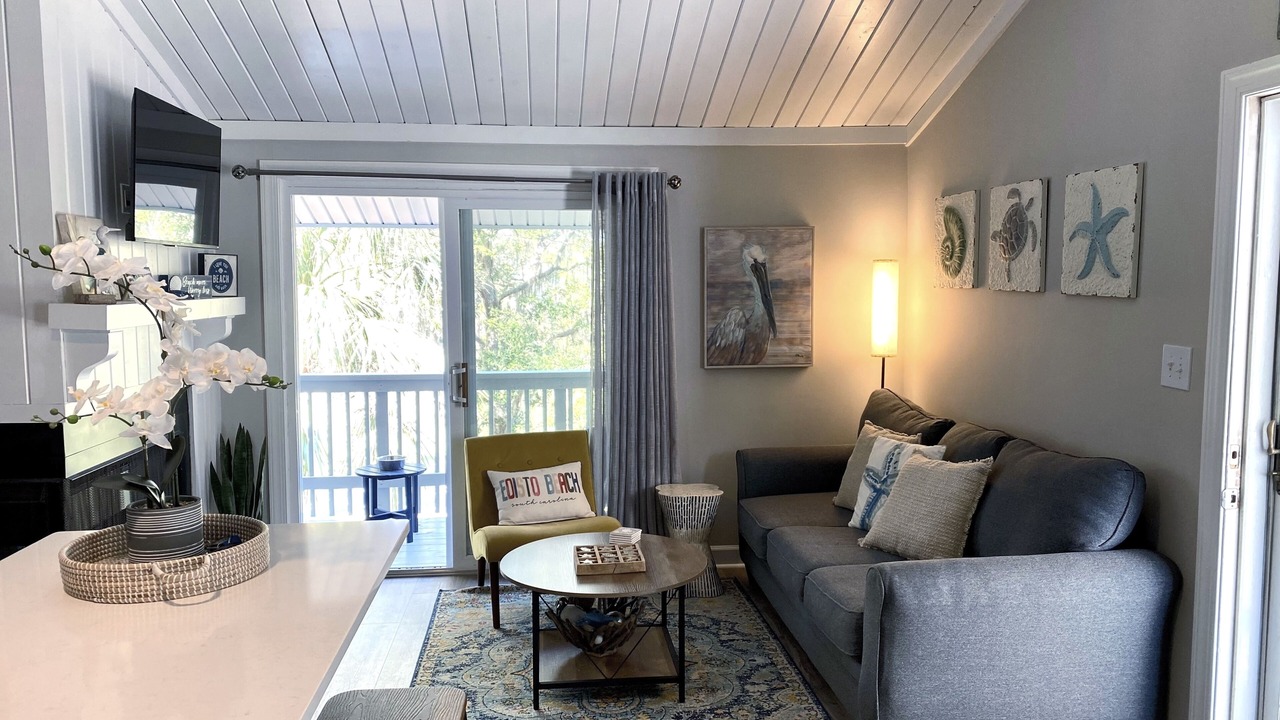 Photo of Livingroom in Ocean Ridge