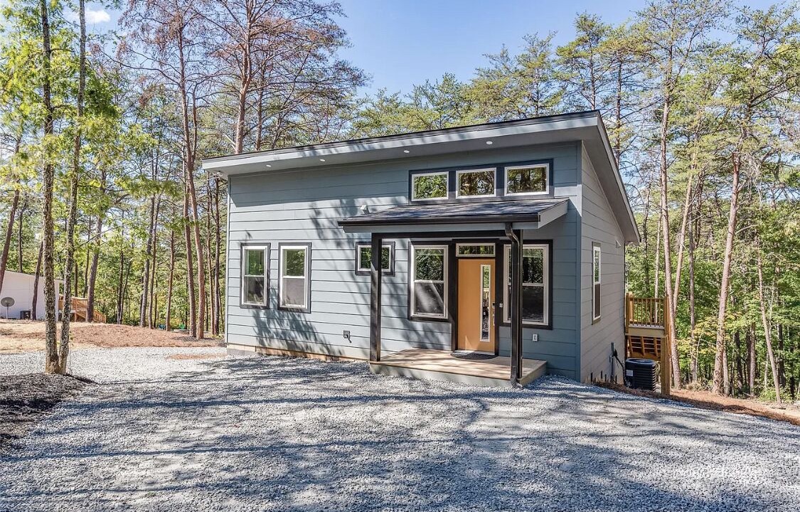 Photo of Outdoor in Lake Lure