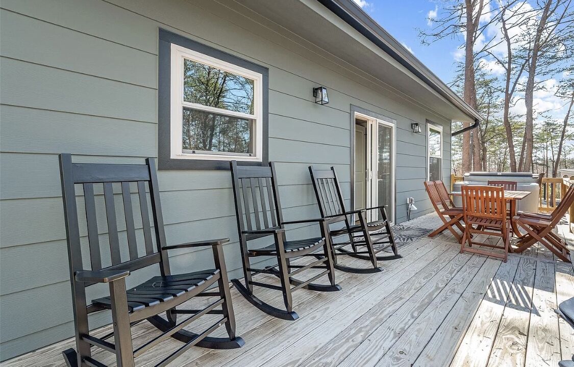 Photo of Outdoor in Lake Lure