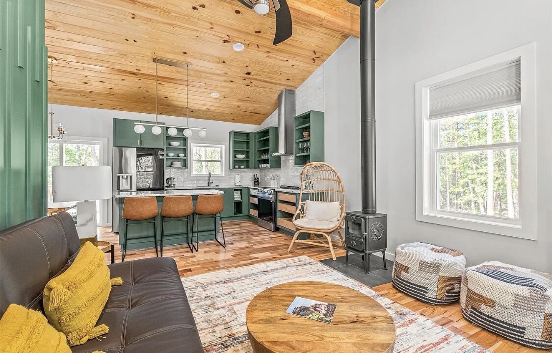 Photo of Livingroom in Lake Lure