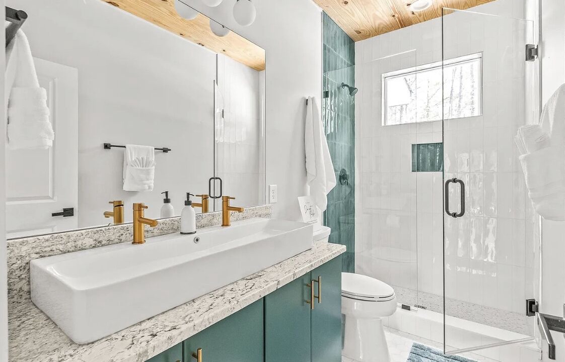 Photo of Bathroom in Lake Lure