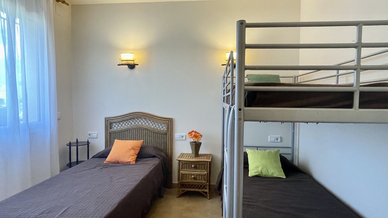 Photo of Bedroom in Pals