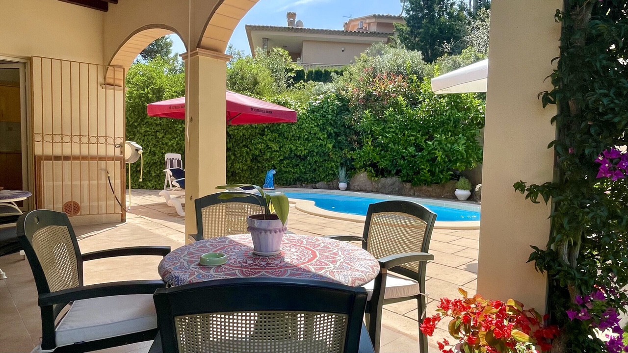 Photo of Outdoor in Pals