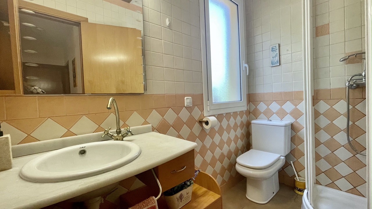 Photo of Bathroom in Pals