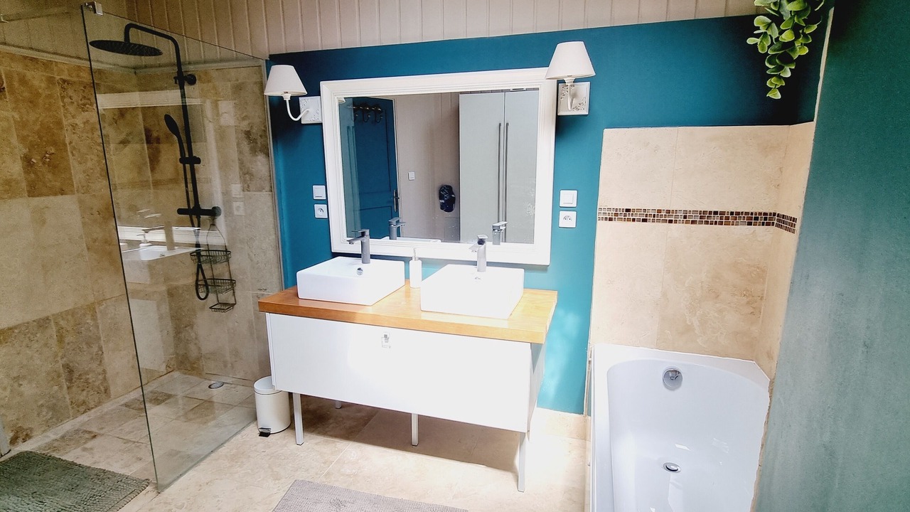 Photo of Bathroom in Aigues-Mortes
