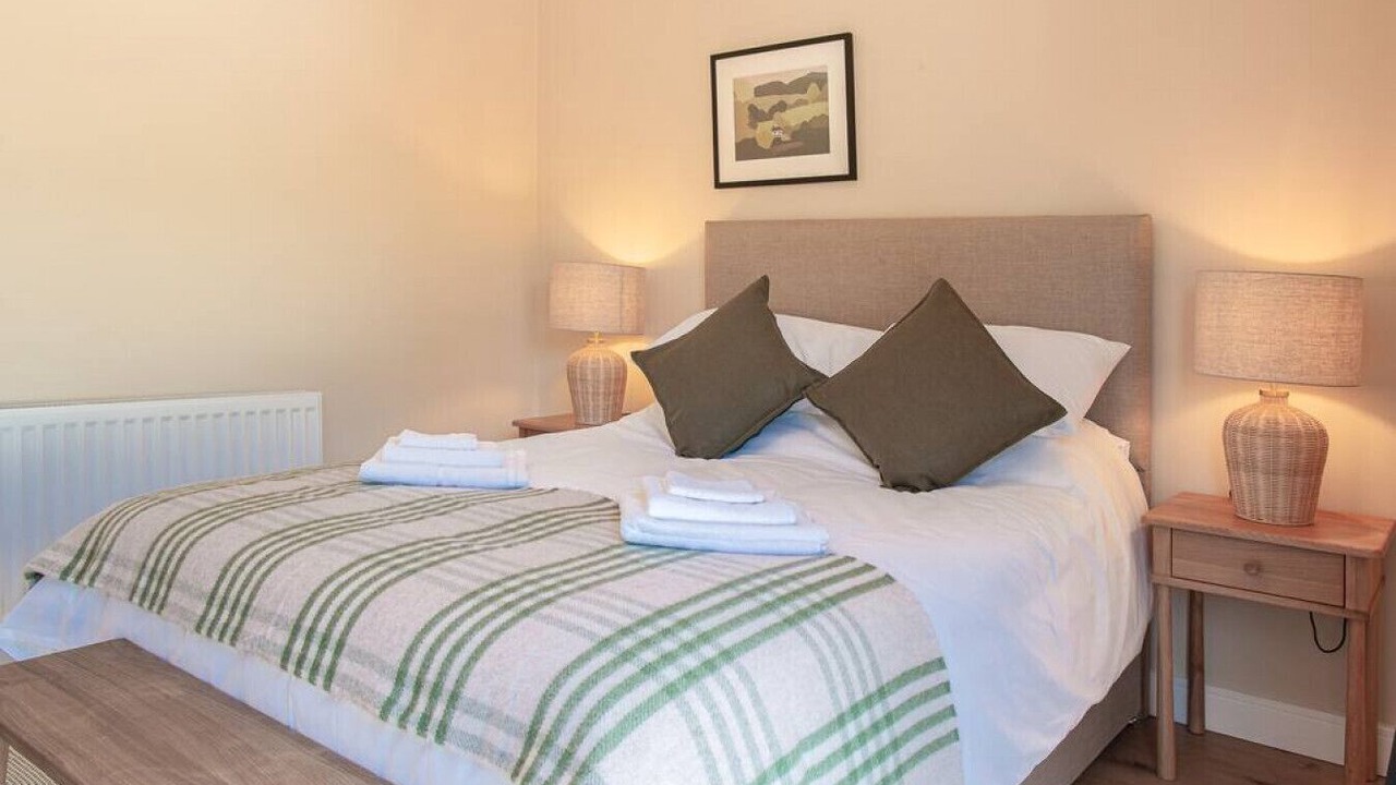 Photo of Bedroom in Longhope