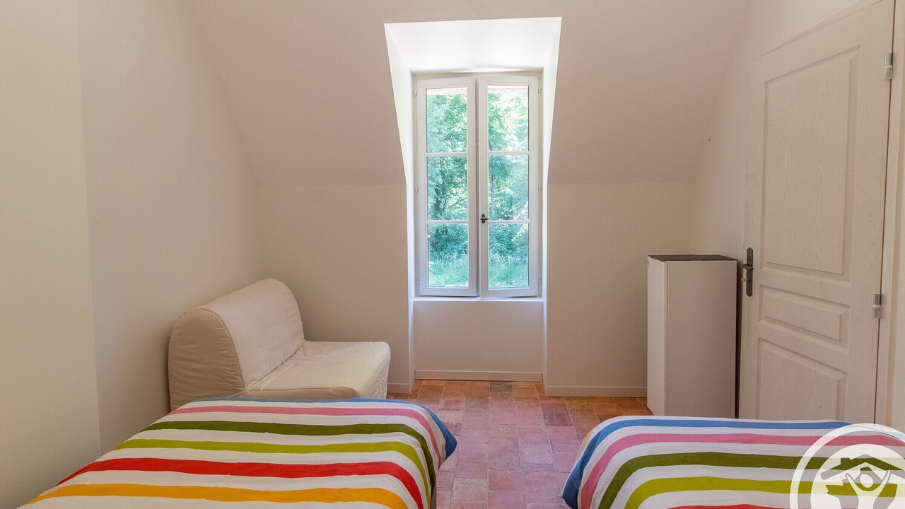 Photo of Bedroom in Le Vieil-Bauge
