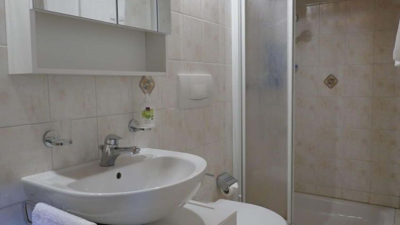 Photo of Bathroom in Semione