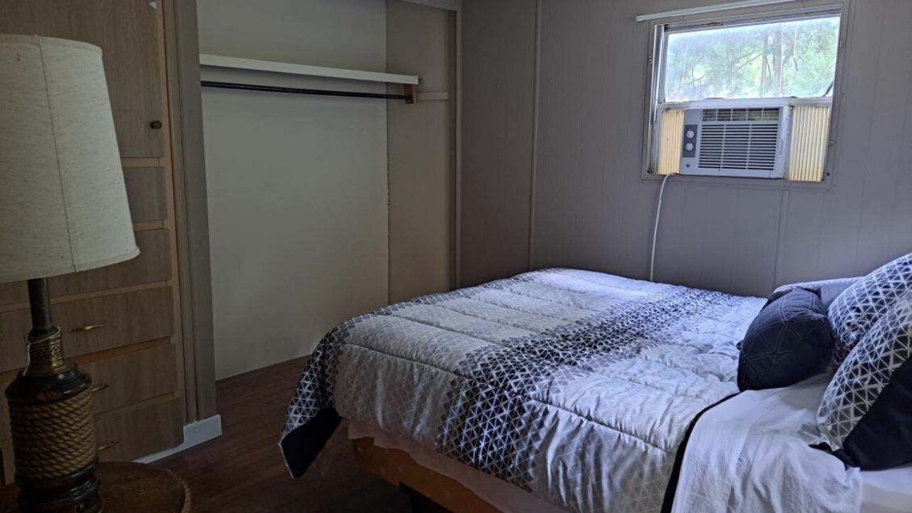 Photo of Bedroom in Camdenton