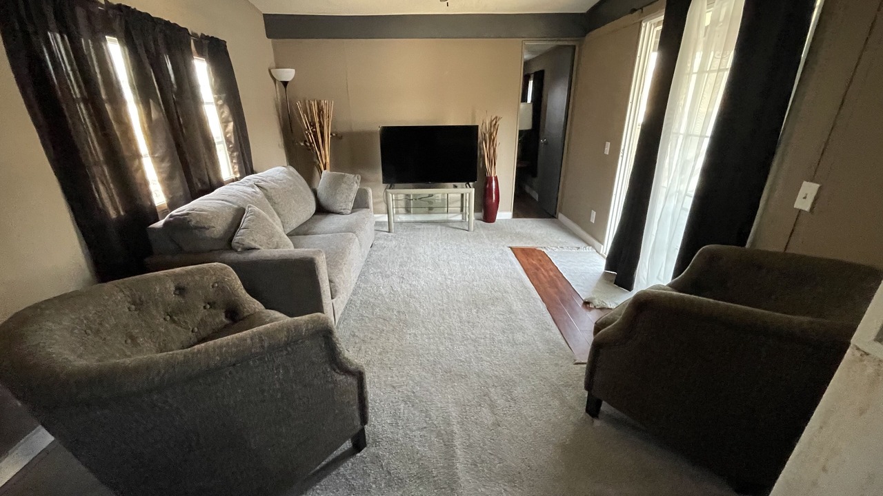 Photo of Livingroom in Camdenton