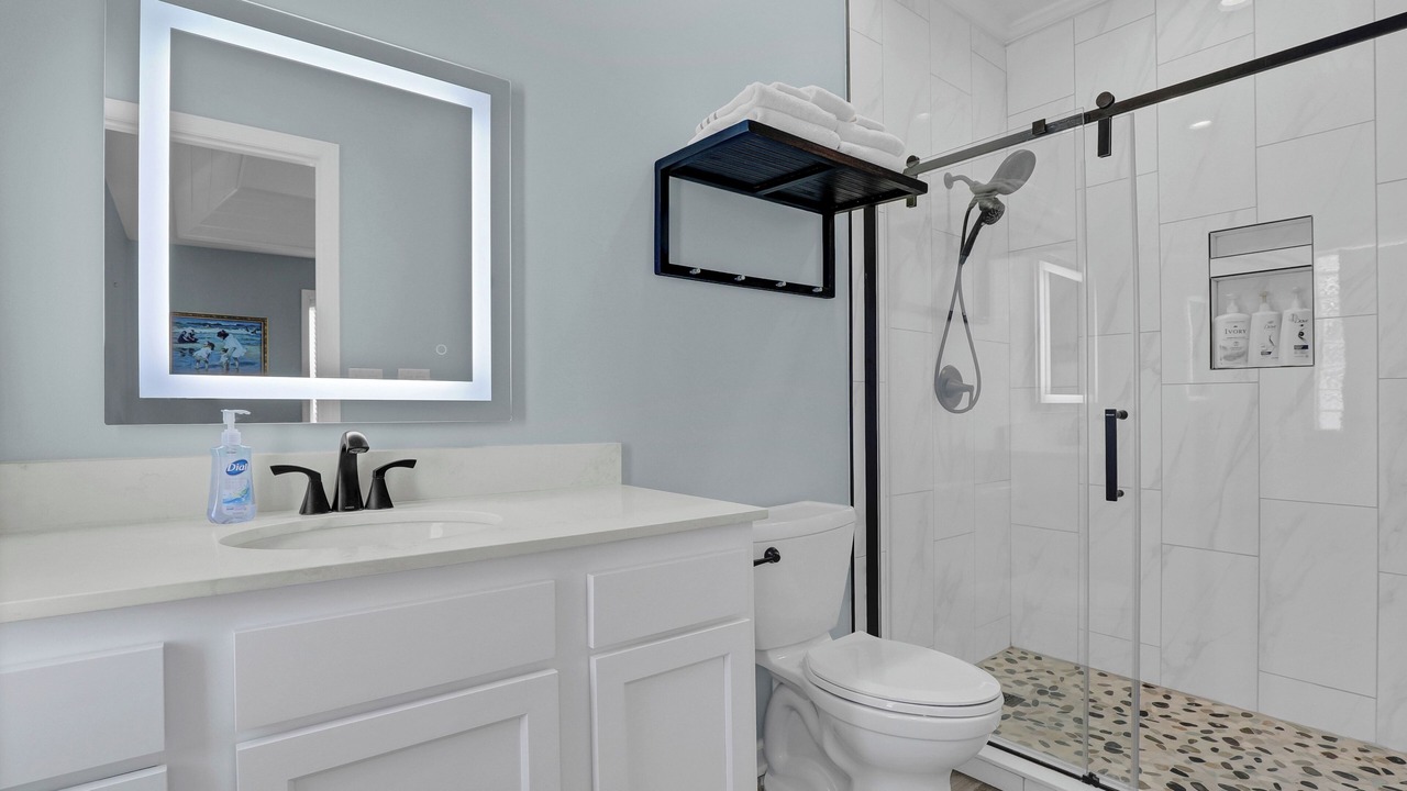 Photo of Bathroom in Ocean Ridge