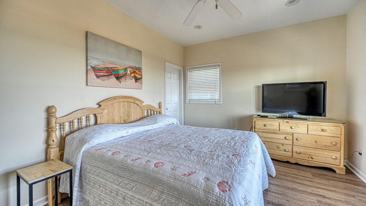 Photo of Bedroom in Ocean Ridge