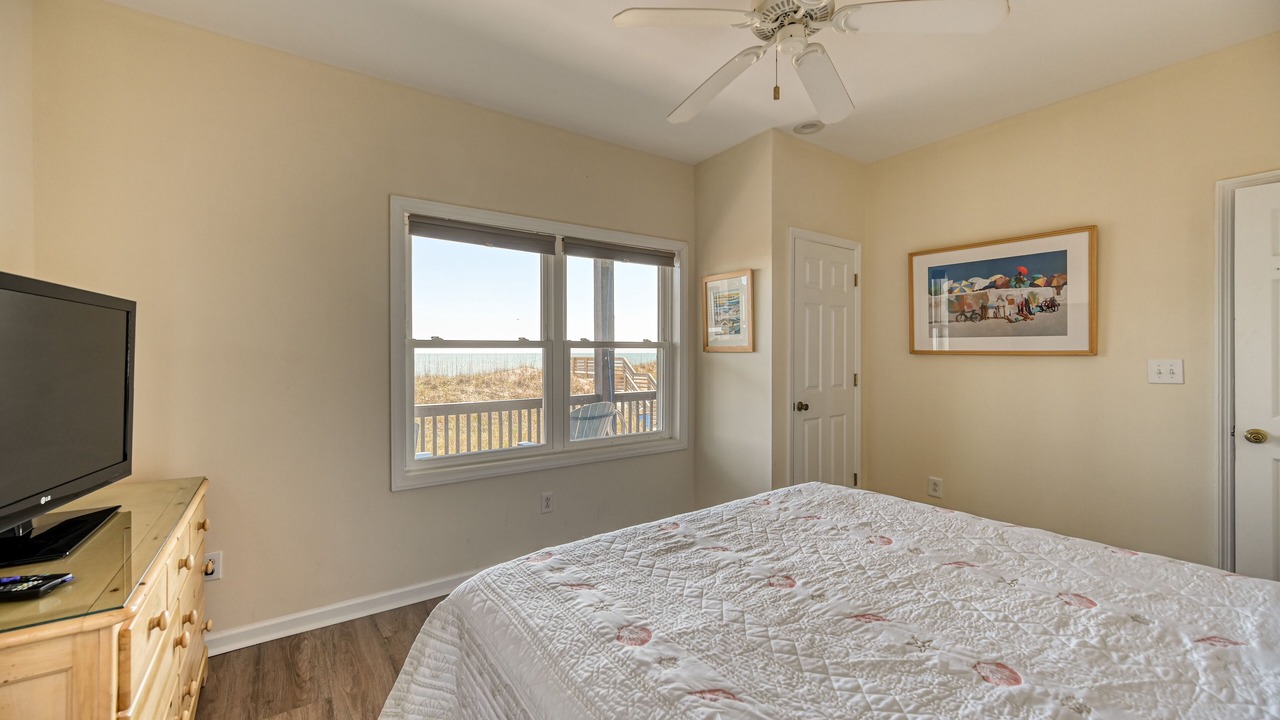 Photo of Bedroom in Ocean Ridge