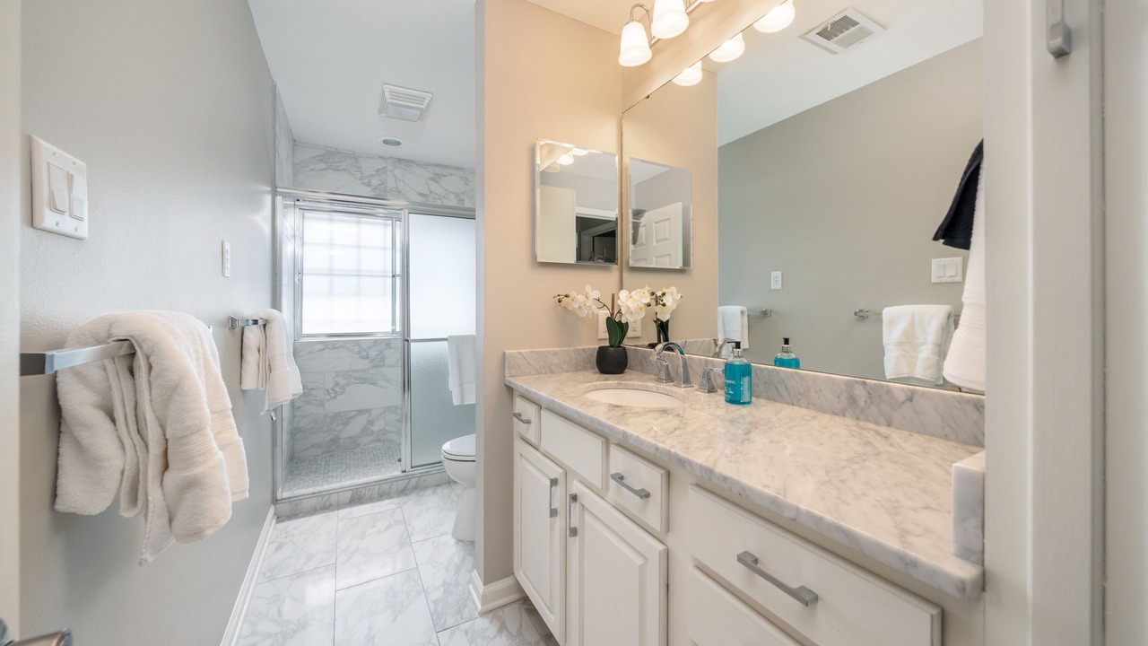 Photo of Bathroom in Lake Hamilton
