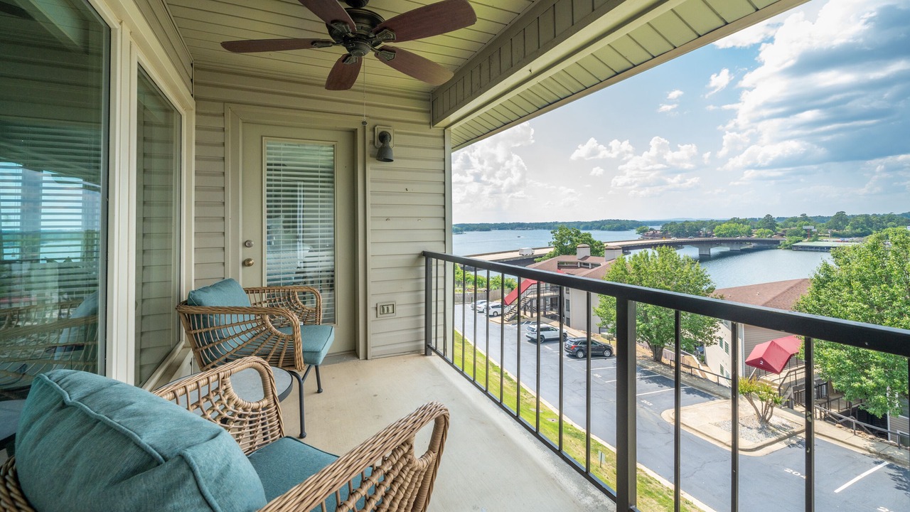 Photo of Patio Balcony in Lake Hamilton