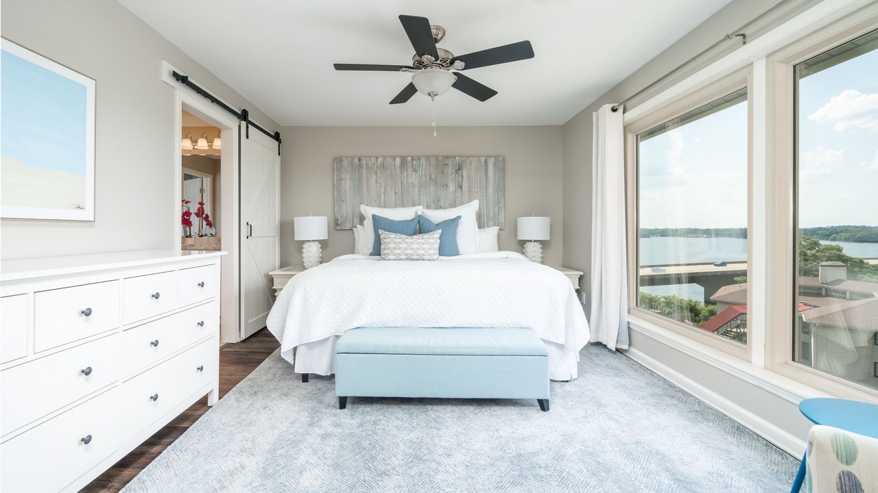 Photo of Bedroom in Lake Hamilton