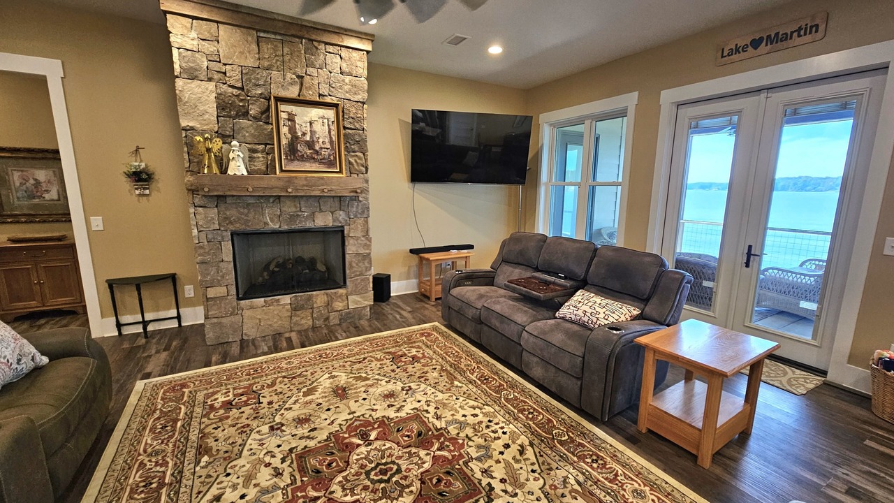 Photo of Bedroom in Jacksons' Gap