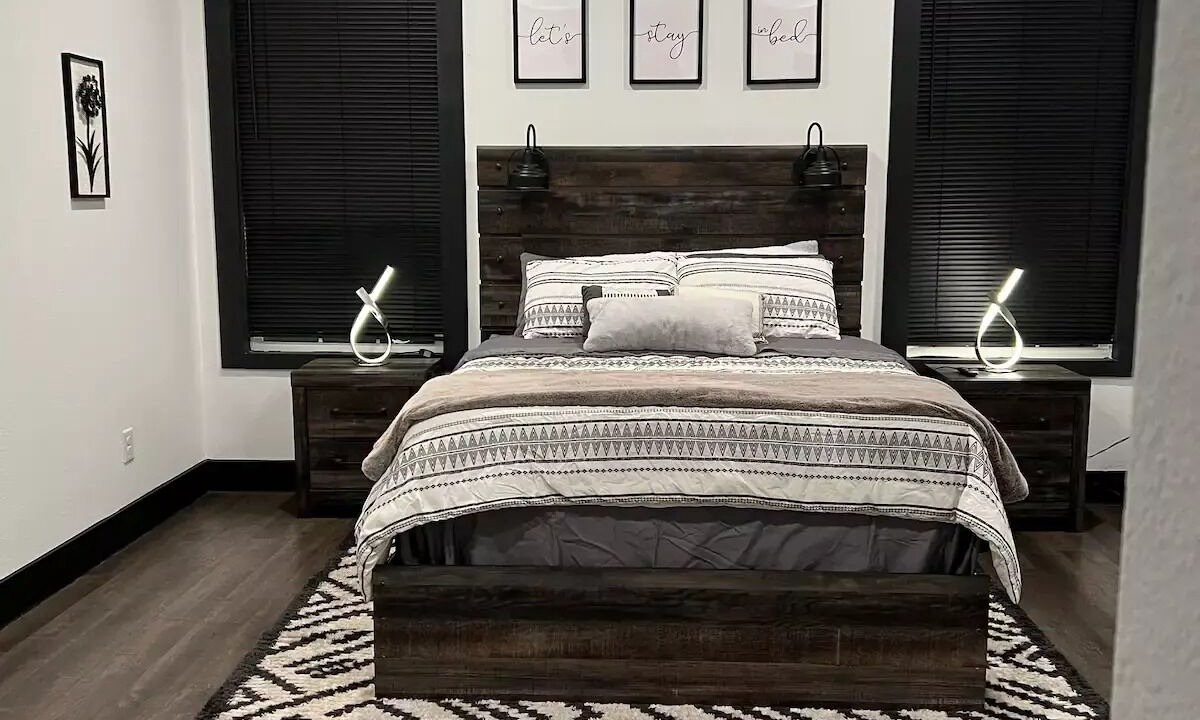 Photo of Bedroom in DeSoto