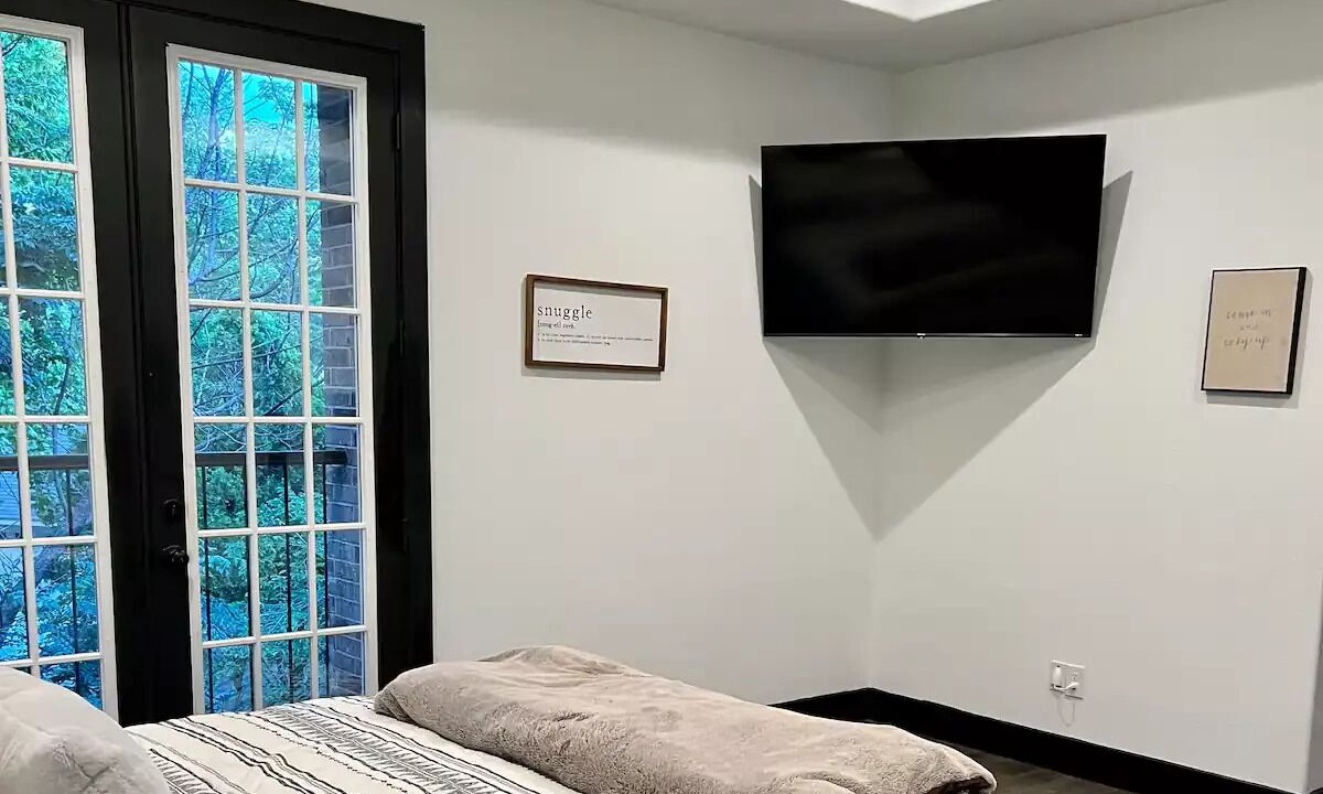Photo of Bedroom in DeSoto