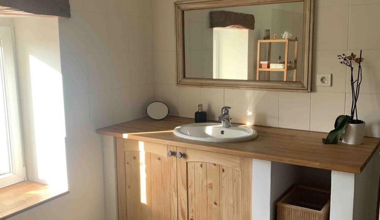 Photo of Bathroom in Beaumont-les-Valence